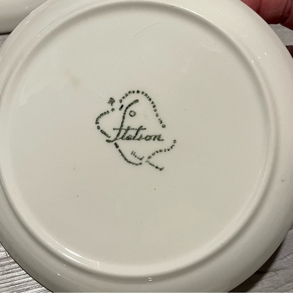 Vintage Stetson Red Rio Rose Desert Plates in basket Set of Seven - Picture 14 of 16